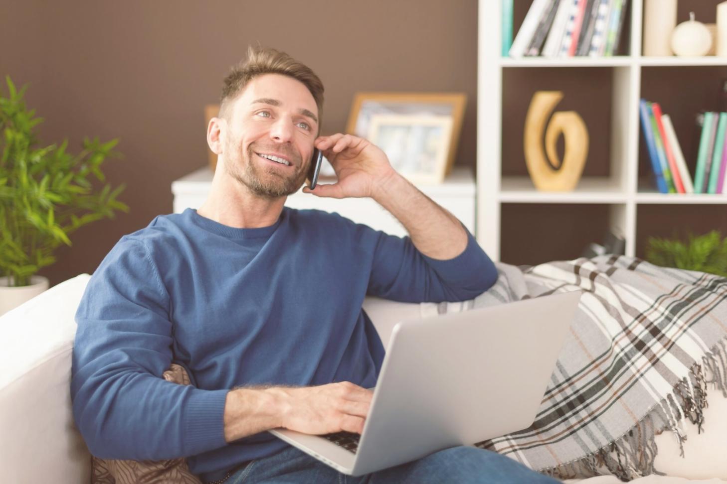 Espacio de trabajo profesional en nuestras oficinas de Granollers donde desarrollamos estrategias financieras personalizadas